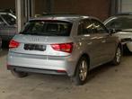Audi A1 1.0 TFSI Navigatie Benzine, Auto's, Te koop, Zilver of Grijs, Berline, Benzine