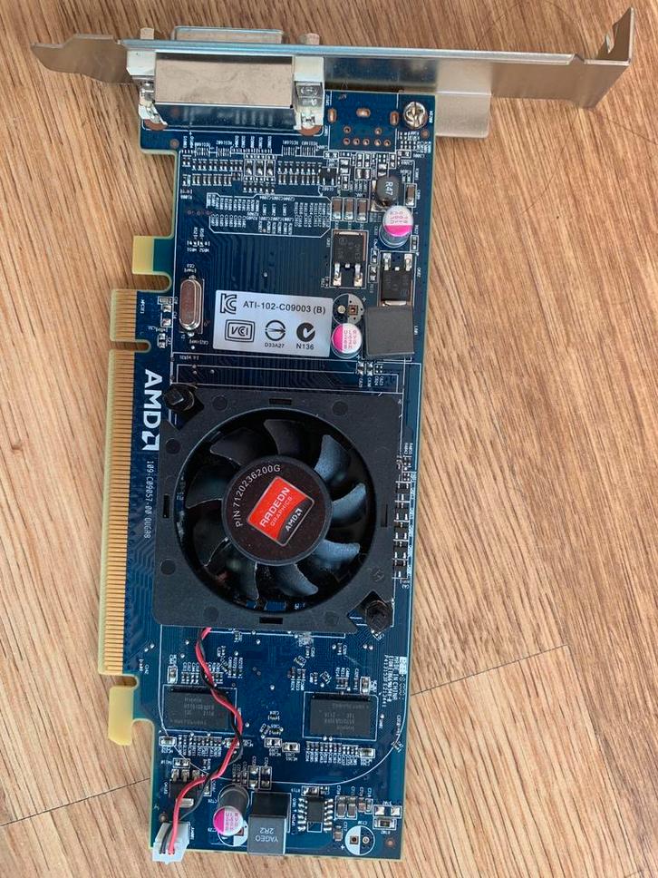 AMD Radeon HD 6450 Low Profile, Computers en Software, Videokaarten, Gebruikt, AMD, PCI-Express 1.0, GDDR, DisplayPort, Ophalen of Verzenden