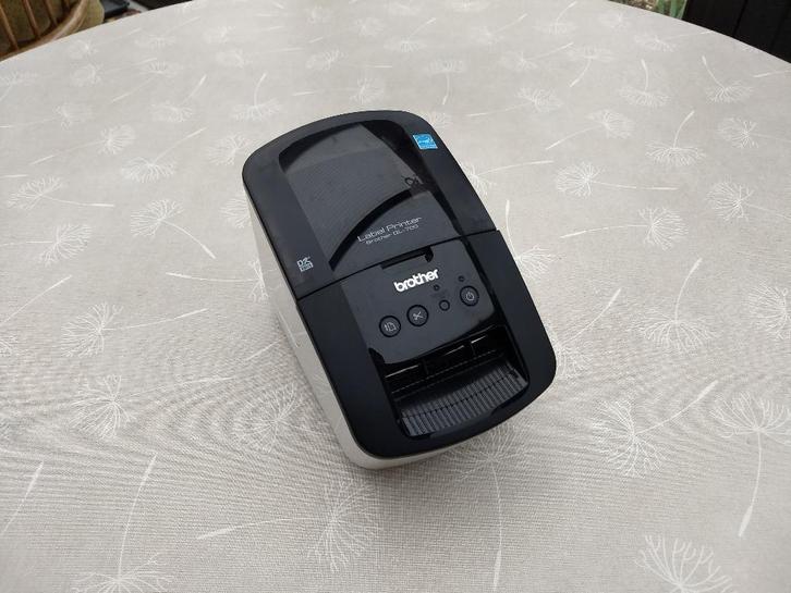 Labelprinter Brother QL-700 voor etiketten, Computers en Software, Labelprinters, Zo goed als nieuw, Etiket, Ophalen of Verzenden