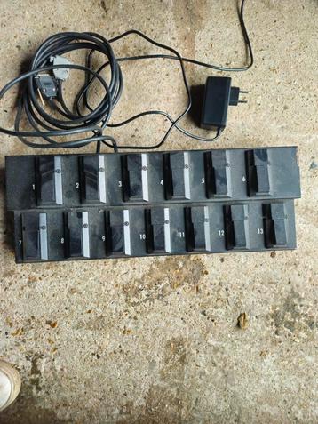 Midi foot controller  beschikbaar voor biedingen