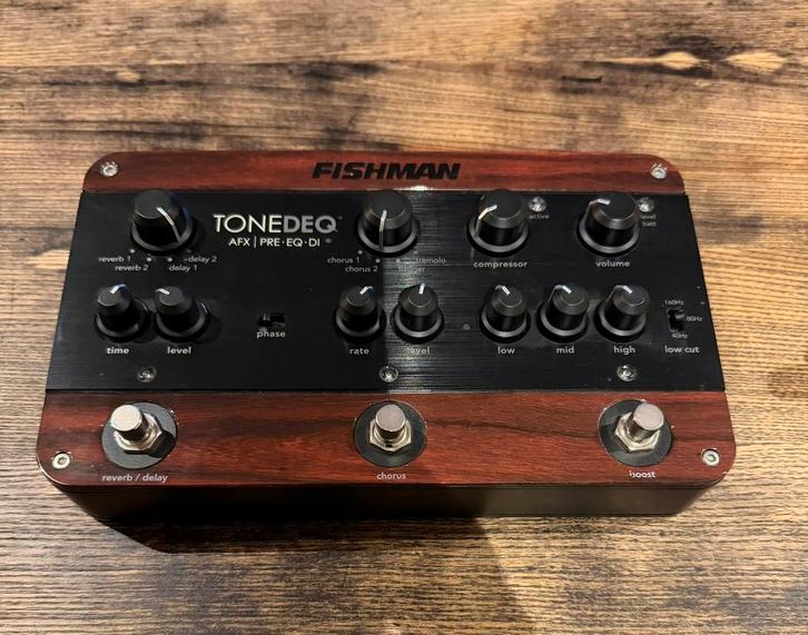 Pré-ampli fishman AFX - pedale d’effets (guitare acoustique), Musique & Instruments, Effets, Comme neuf, Chorus, Multi-effet, Enlèvement