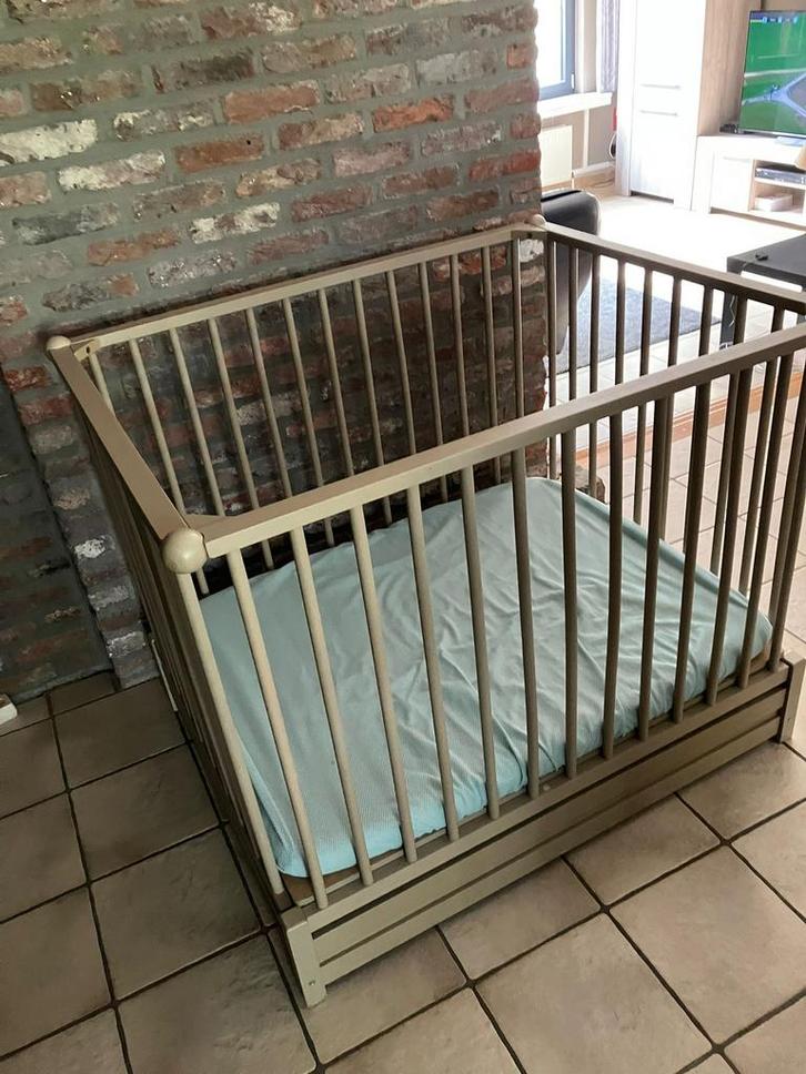 Babypark (opvouwbaar) met matrasje (en omrander), Kinderen en Baby's, Babyparken, Zo goed als nieuw, Ophalen