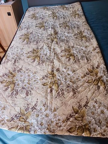 Vintage sprei/deken met scheerwol., Ophalen of Verzenden, Gebruikt
