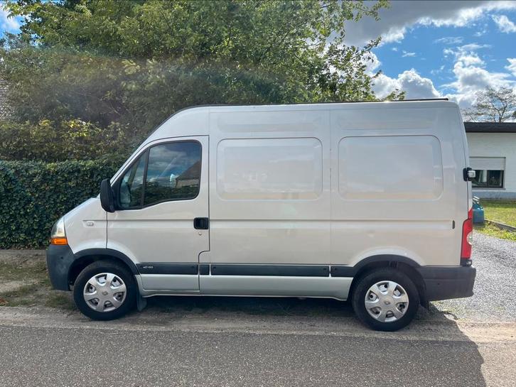 Renault Master 2.5 dCi 2007, Auto's, Bestelwagens en Lichte vracht, Particulier, Renault, Diesel, Euro 4, 5 deurs, Handgeschakeld