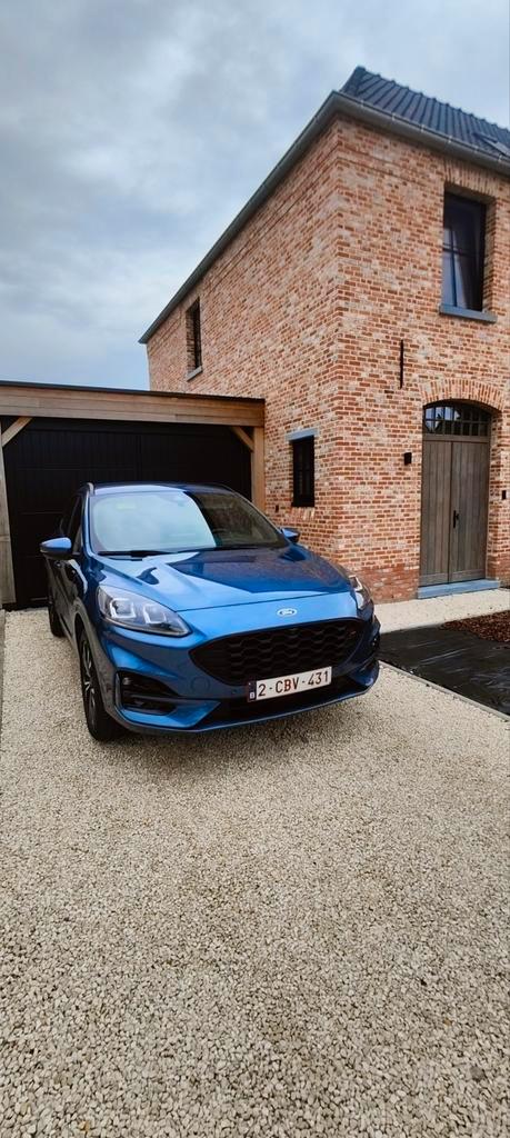 FORD KUGA ST-LINE X PHEV plugin hybride 2023/5 20000km, Auto's, Ford, Particulier, Kuga, 360° camera, ABS, Achteruitrijcamera