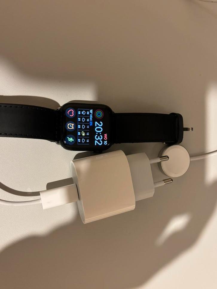 Apple watch 7 Series - 41mm, Handtassen en Accessoires, Smartwatches, Zo goed als nieuw, iOS, Zwart, GPS, Ophalen