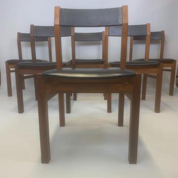Eetkamerstoelen van Pieter de Bruyne voor V-Form beschikbaar voor biedingen