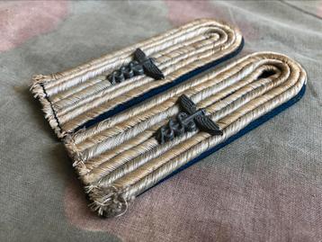 WH WW2 Administratie schulterklappen beschikbaar voor biedingen