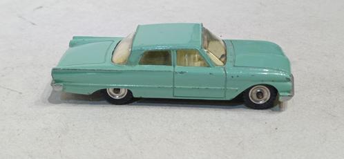 DINKY TOYS UK FORD FAIRLANE, Hobby en Vrije tijd, Modelauto's | 1:43, Gebruikt, Auto, Dinky Toys, Ophalen of Verzenden