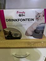 Drinkfontein voor katten en honden, Dieren en Toebehoren, Kattenvoerbakken en Drinkbakken, Ophalen, Zo goed als nieuw