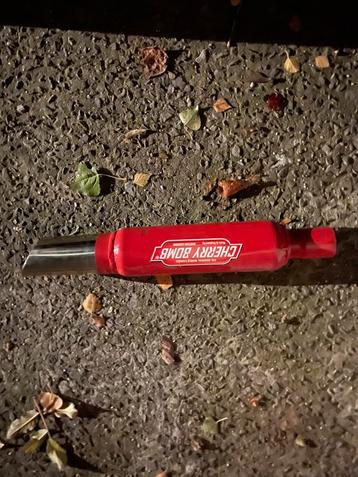 Cherrybomb uitlaat universeel beschikbaar voor biedingen