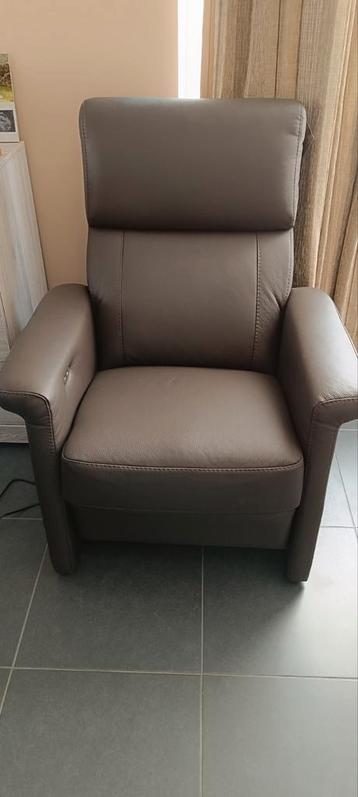 Electrische zetel/ relax beschikbaar voor biedingen