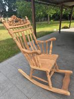 Vintage houten schommelstoel - cottage stijl, Ophalen, Zo goed als nieuw