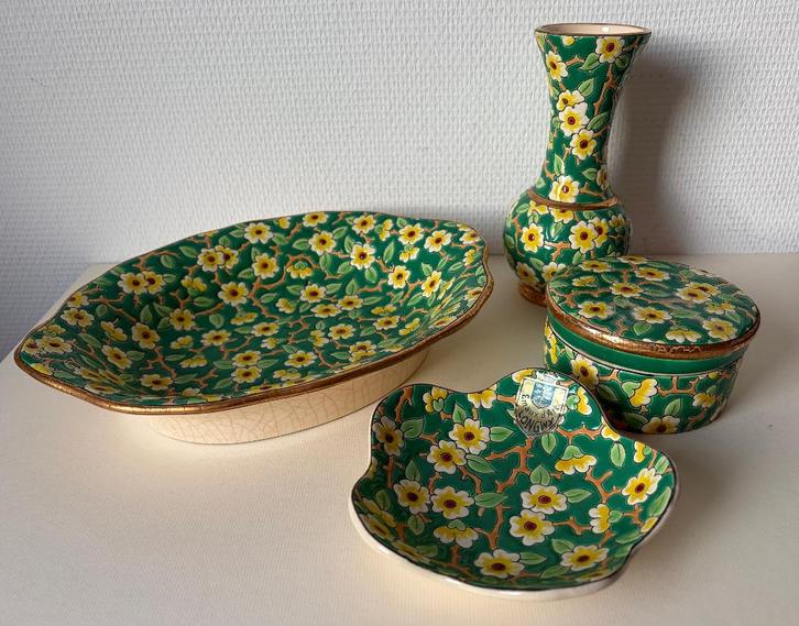 Emaux de LONGWY ' Fleur de Pommiers', Antiquités & Art, Antiquités | Céramique & Poterie, Envoi
