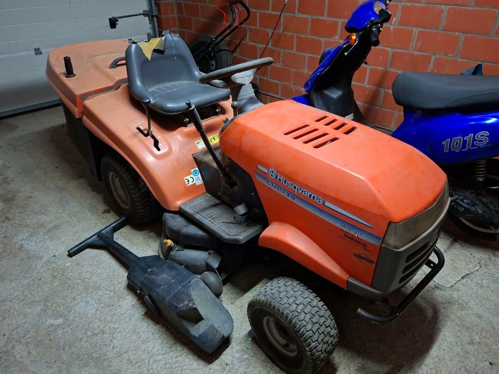 zitmaaier husqvarna cth 130 voor opmaak of onderdelen, Enlèvement, Utilisé, 90 à 120 cm