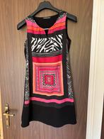 Mouwloos kleedje, mooie hals, Cassis, maat M, lengte 90cm, Ophalen, Zo goed als nieuw, Maat 38/40 (M)