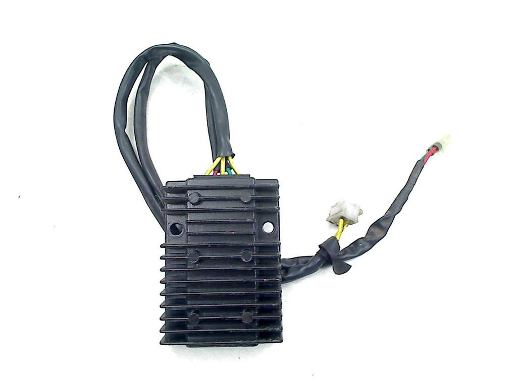 REGULATEUR DE TENSION Kymco People S 50 4T E4 2018-2021, Vélos & Vélomoteurs, Pièces de cyclomoteur | Général, P.J. Troelstraweg 8 8
3144 CX  MAASSLUIS, NL