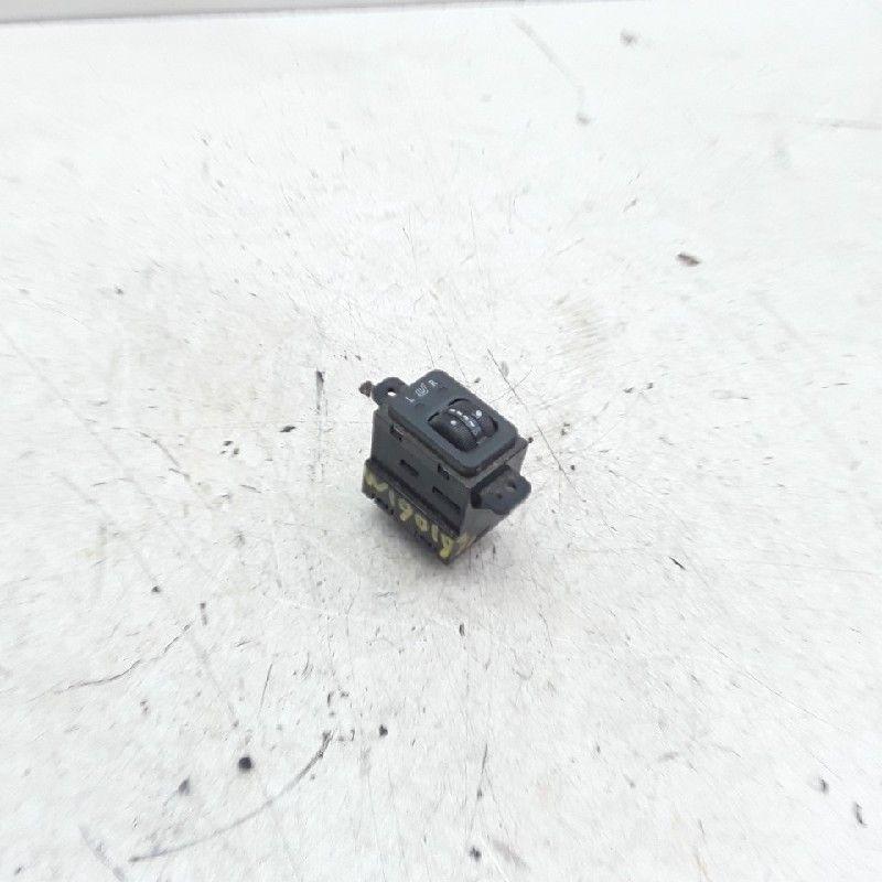 STOELVERWARMING SCHAKELAAR Subaru Outback (BP), Gebruikt, Subaru