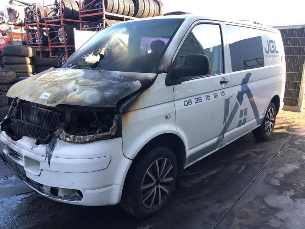 ETRIER DE FREIN AVANT GAUCHE ABS Volkswagen Transporter T5, Utilisé, Volkswagen