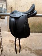 Prachtig IKONIC Evolution mono flap dressuurzadel, Animaux & Accessoires, Enlèvement, Comme neuf, Dressage