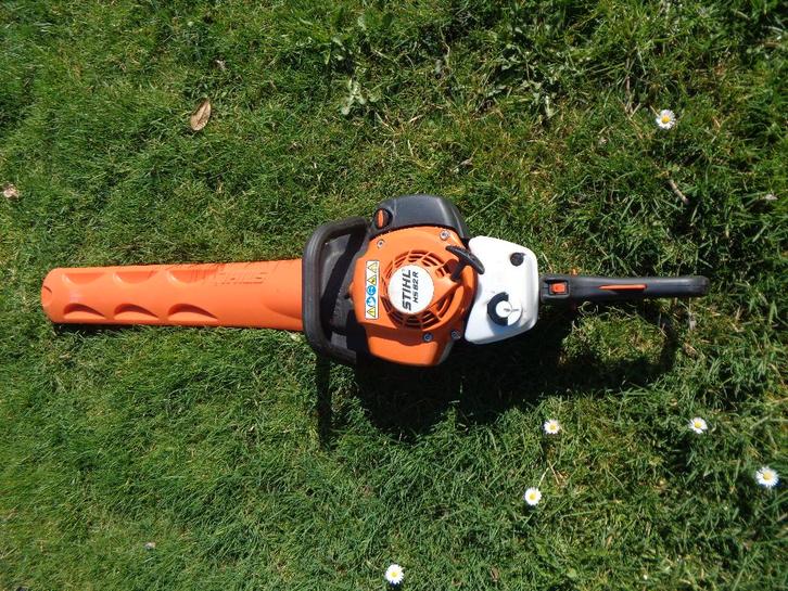 Stihl HS 82 R heggenschaar van 2022!, Tuin en Terras, Heggenscharen, Zo goed als nieuw, Benzine, Ophalen