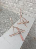 2 extra verstevigde , heel sterke ijzeren muurhaken, Ophalen