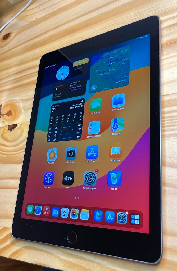 Apple Ipad 6 Space Gray 128Gb, Computers en Software, Apple iPads, Gebruikt, Apple iPad, Wi-Fi, 128 GB, Zilver, Ophalen of Verzenden