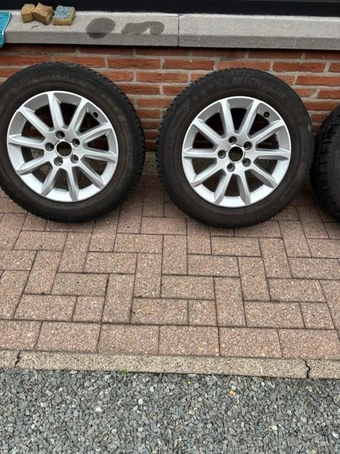 Audi A4 - originele 16 inch velgen met winterbanden, Auto-onderdelen, Banden en Velgen, Ophalen, Gebruikt, Velg(en), 16 inch