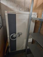 Kluis 140x 90 professionele met sleutel, Ophalen