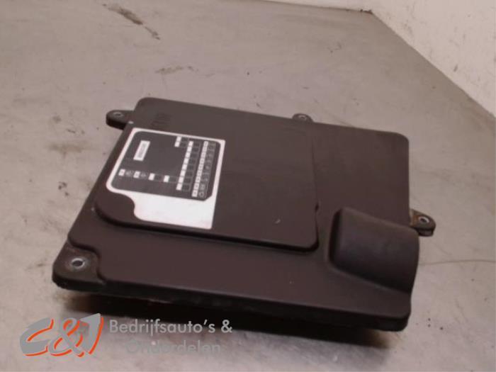 Plaque de protection divers d'un Opel Movano, Autos : Pièces & Accessoires, -, Opel, 3 mois de garantie, Utilisé