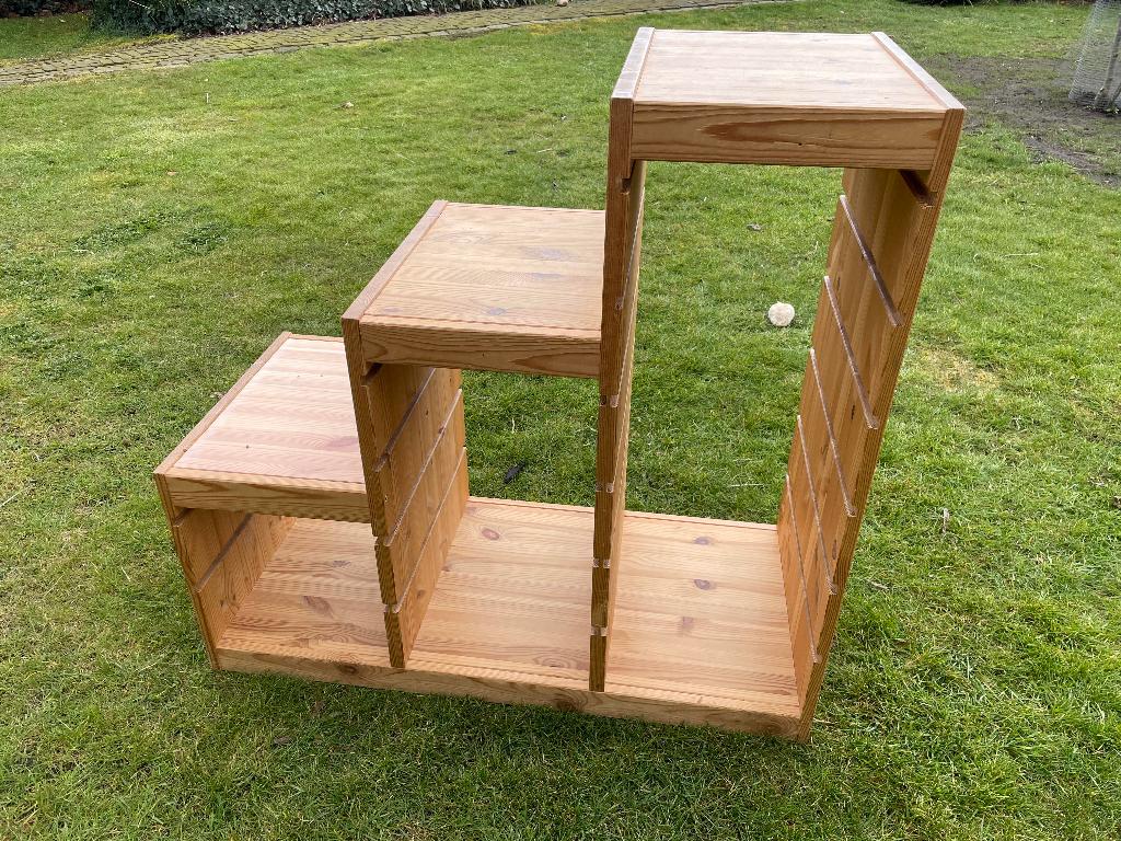 trofast trapkast, Enlèvement