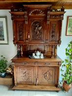 Kast met houtsnijwerk, Ophalen, Gebruikt