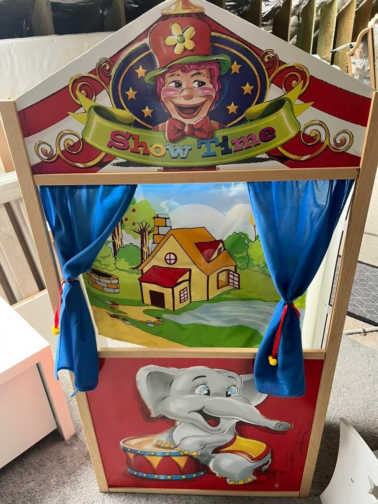 Poppentheater + handpoppen – compleet set, Ophalen