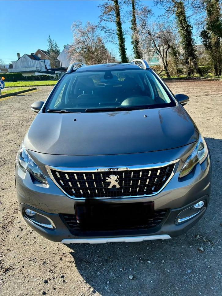 Peugeot 2008 1.2 Puretech Allure, Autos, Peugeot, Particulier, ABS, Caméra de recul, Airbags, Air conditionné, Android Auto, Apple Carplay