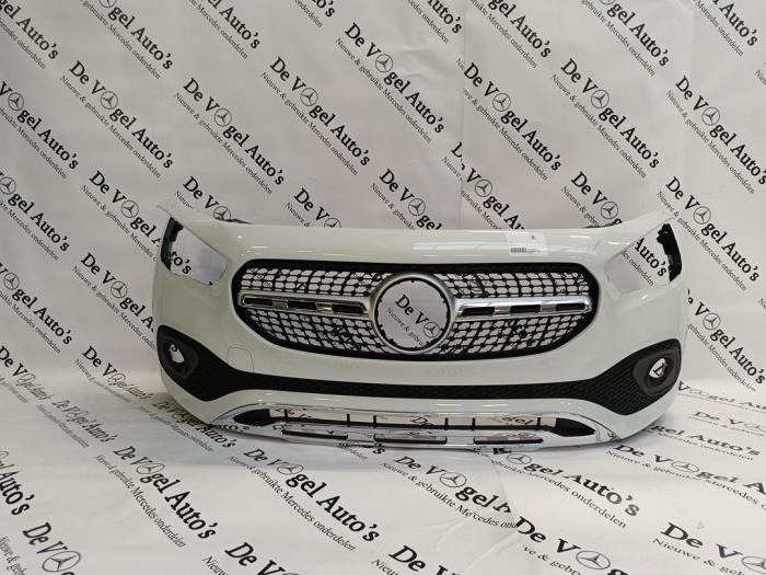 Voorbumper van een Mercedes GLA (9149), Gebruikt, -, Ophalen of Verzenden, Bumper