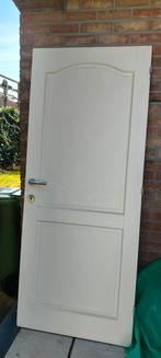 Meranti binnen deuren, Ophalen