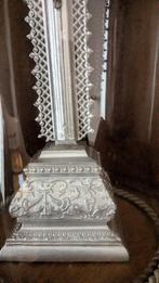 Antiek kruisbeeld, Enlèvement