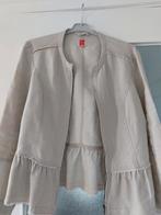 Veste miss captain, Enlèvement