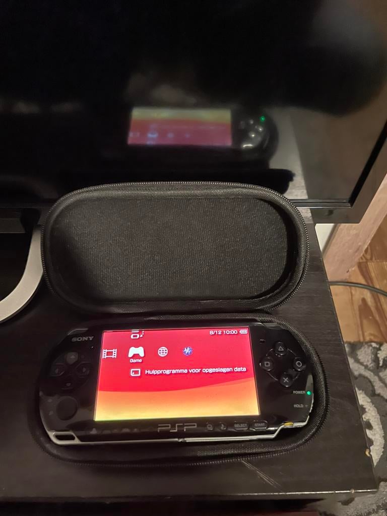 Psp3004, Consoles de jeu & Jeux vidéo, Consoles de jeu | Sony PSP, Avec films UMD, Comme neuf, Enlèvement, PSP