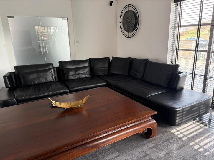 Canapé d'angle en cuir noir de luxe - Confortable et élégant, Maison & Meubles, Canapés | Coins salons complets, Comme neuf, Cuir