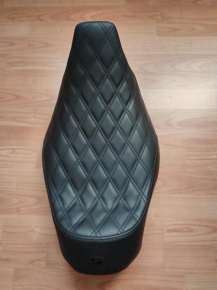 Saddlemen Renegade LS zadel, Motos, Pièces | Harley-Davidson, Enlèvement