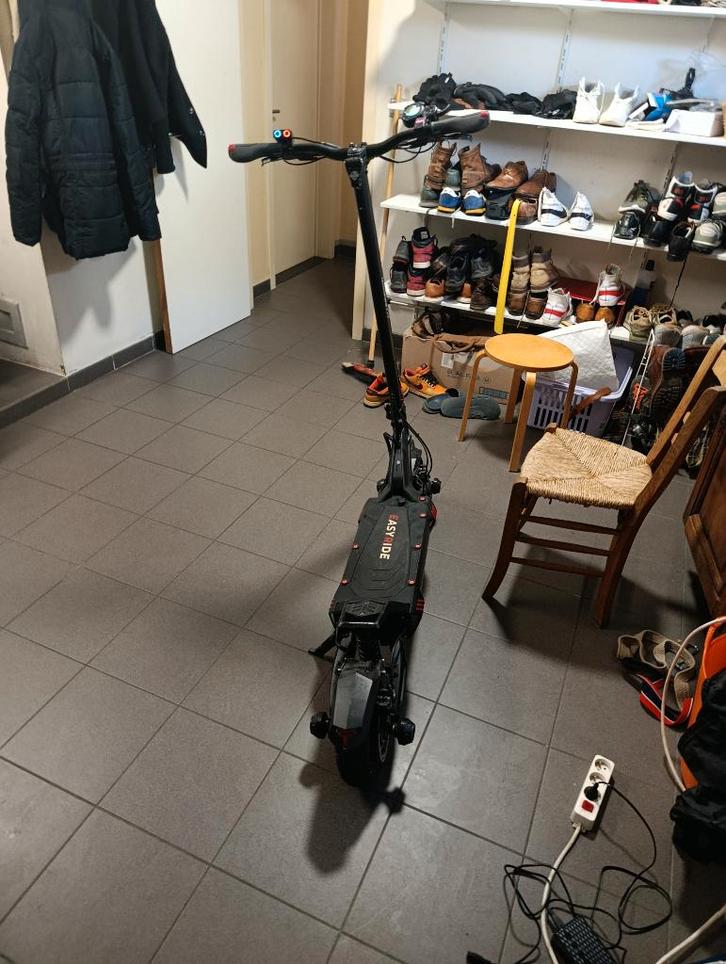 Vsett 10 plus pro, Vélos & Vélomoteurs, Trottinettes, Comme neuf, Step électrique (E-scooter), Enlèvement
