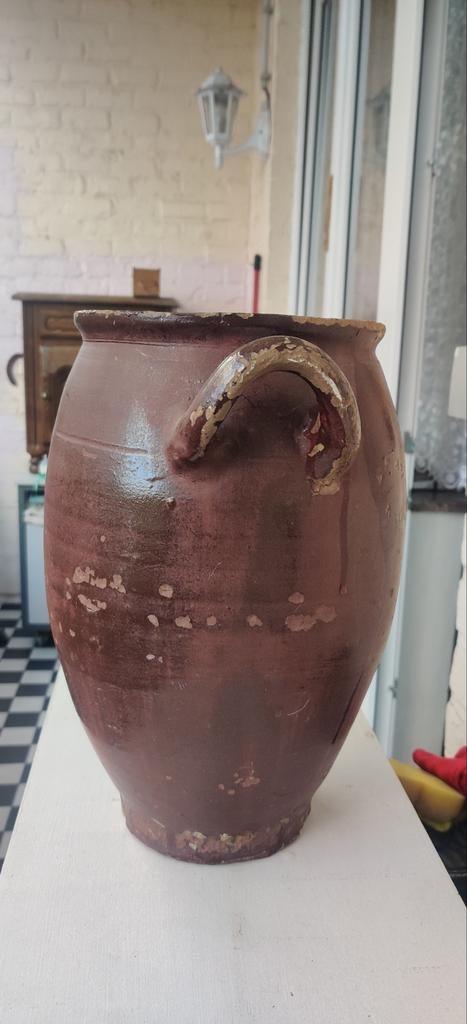 Jarre en terre cuite., Enlèvement