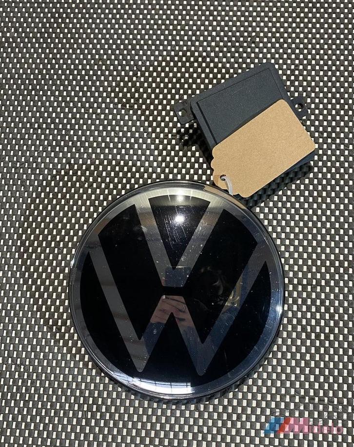 VW GOLF VIII ACC RADAR SENSOR + EMBLEEM 5WA907572A 5H0853601, Auto-onderdelen, Elektronica en Kabels, Volkswagen, Gebruikt, Ophalen of Verzenden