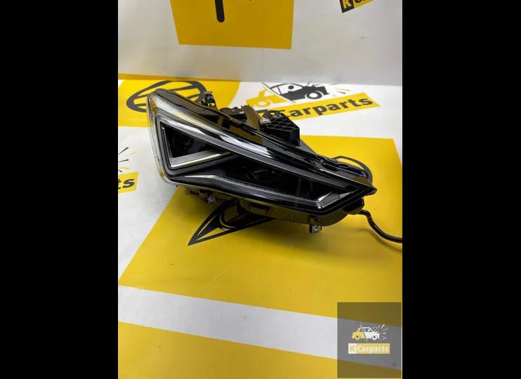 Phare droit Seat Leon IV 4 CUPRA 5FB941036B, Autovia A-2, Km 585 585
08760  Martorell, ES, SEAT S.A., Utilisé, Customercare@seat.es