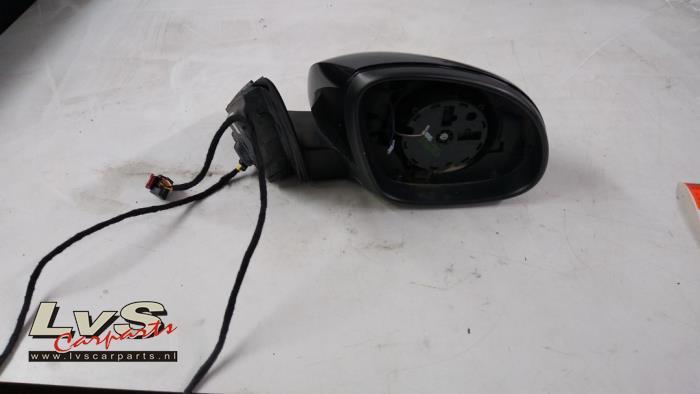 Rétroviseur extérieur droit d'un Skoda Yeti, Autos : Pièces & Accessoires, -, 3 mois de garantie, Utilisé, Skoda