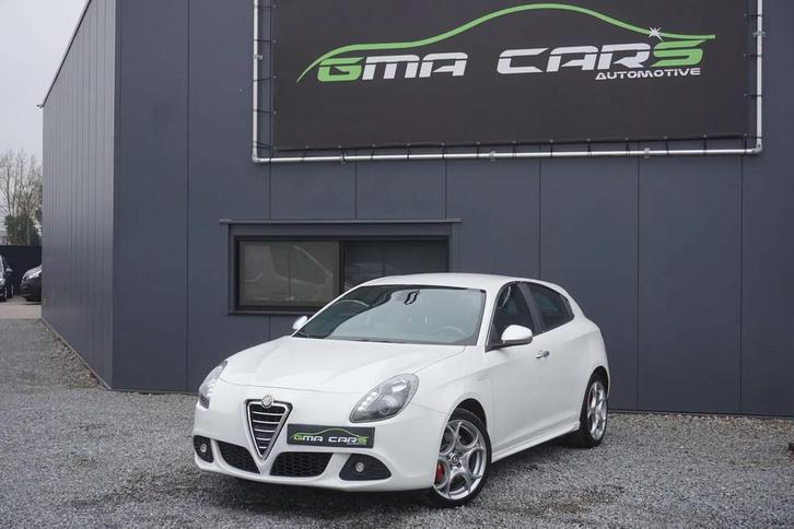 Alfa Romeo Giulietta 1.6 JTD M-Jet Distinctive -Navi-HLeder-, Auto's, Alfa Romeo, Bedrijf, Te koop, Giulietta, ABS, Airbags, Airconditioning