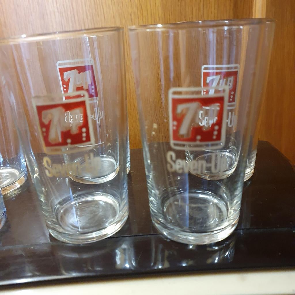 6 limonade glazen 7up, Enlèvement