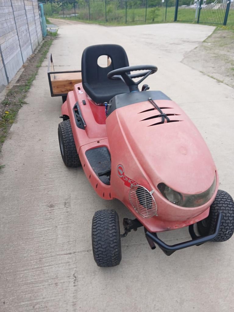 Zitmaaier ,traktor ,ontmosser,kipkar    balen, Tuin en Terras, Zitmaaiers, Ophalen