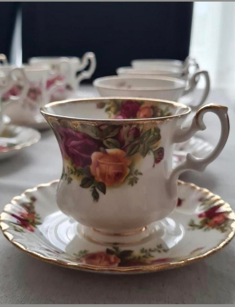 Service à café ou à thé vintage, Enlèvement, Neuf, Porcelaine